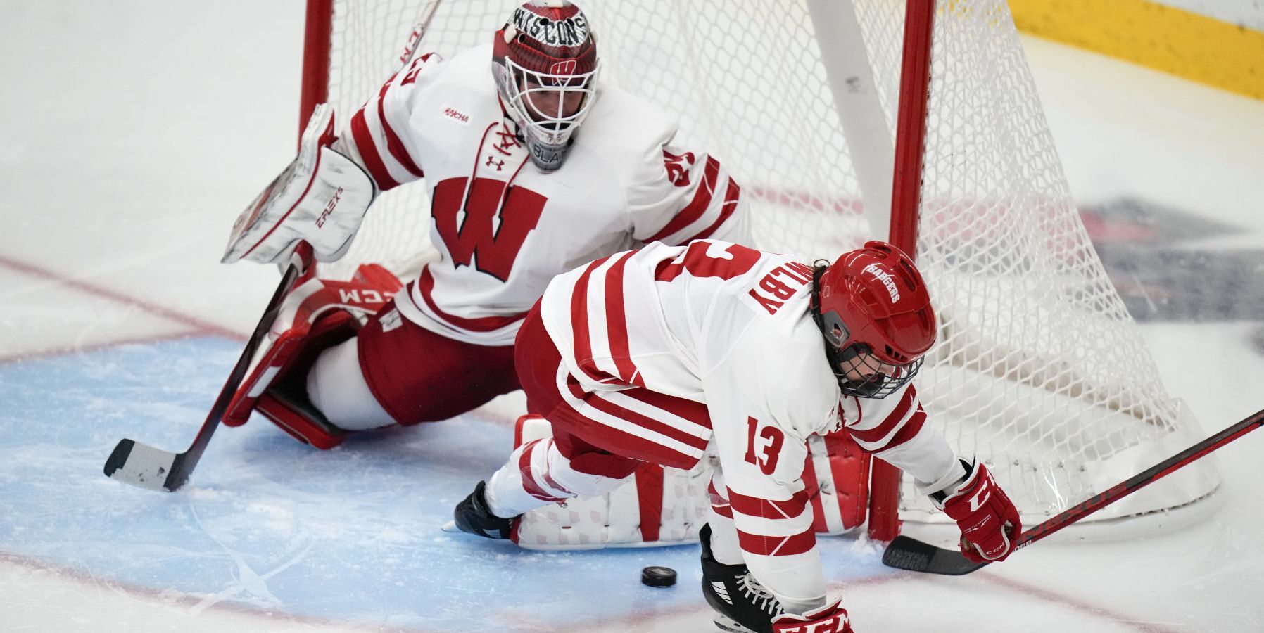 Scoring depth, penalty kill help Wisconsin women's hockey finish series with tie against Quinnipiac